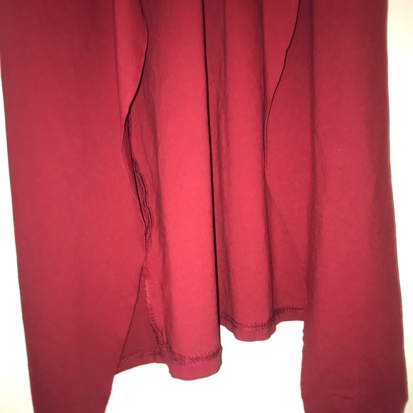 Red coat - Picture 4 of 7